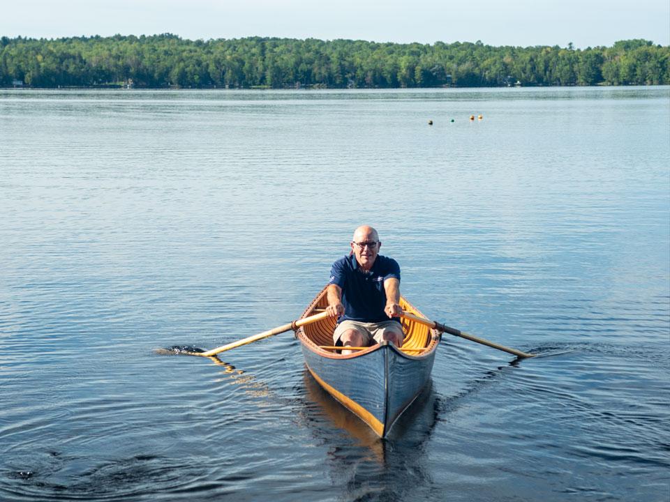 Setting up a Canoe for Rowing