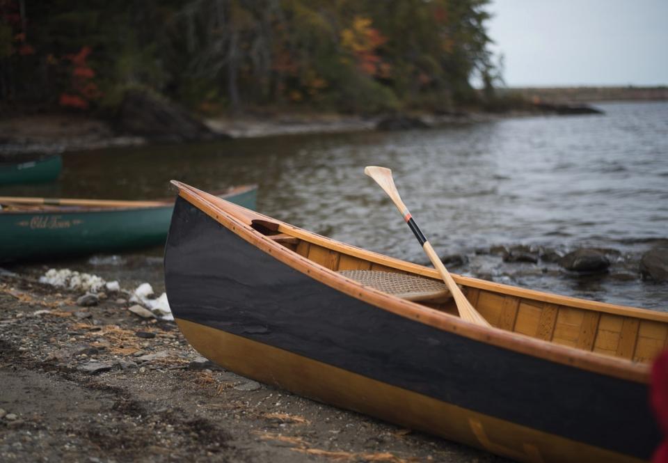 Artisan Canoe Paddles, The Shaw and Tenney Way